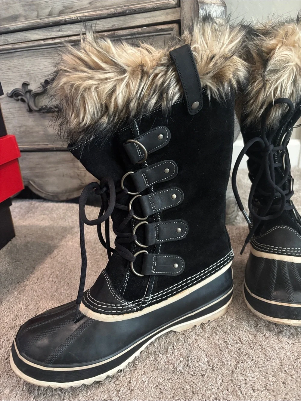 Sorel Women's Black and Tan Faux-Fur Lace-Up Winter Boots